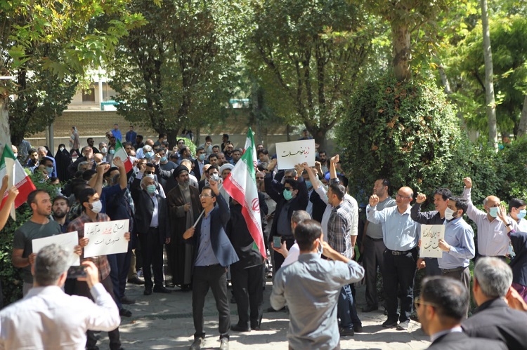 تجدید میثاق دانشگاهیان تربیت مدرس با آرمان های شهدا و انقلاب اسلامی 