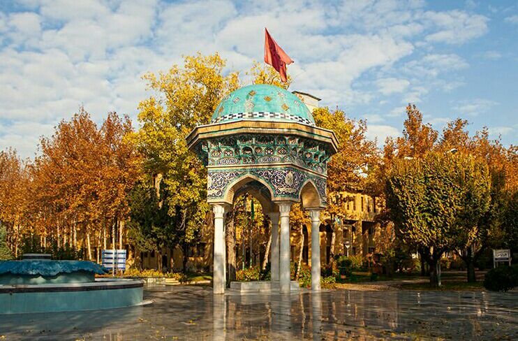 مراسم غبار روبی مزار شهدای گمنام دانشگاه