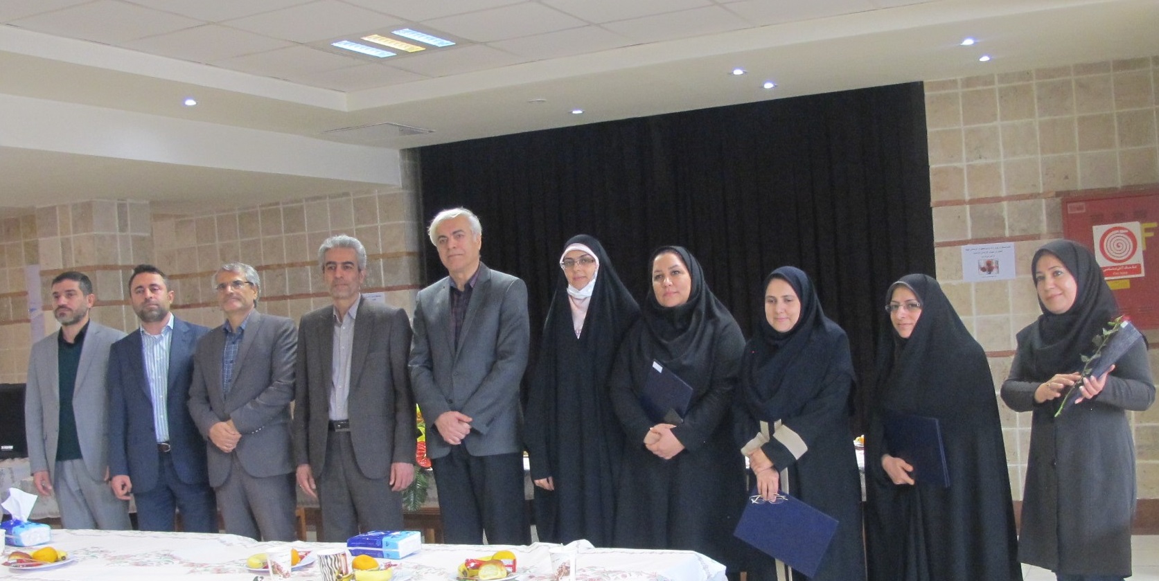 معرفی کتابداران نمونه به مناسبت هفته پژوهش